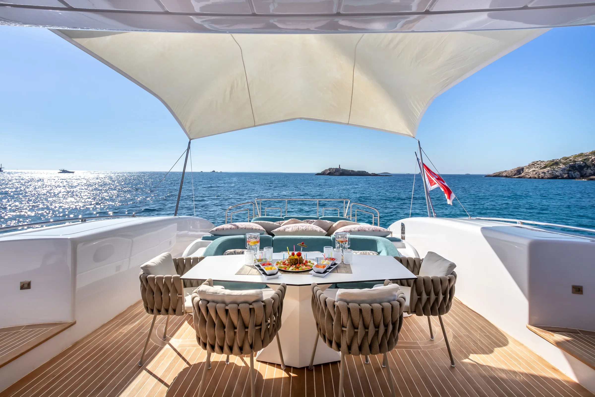 Deck2