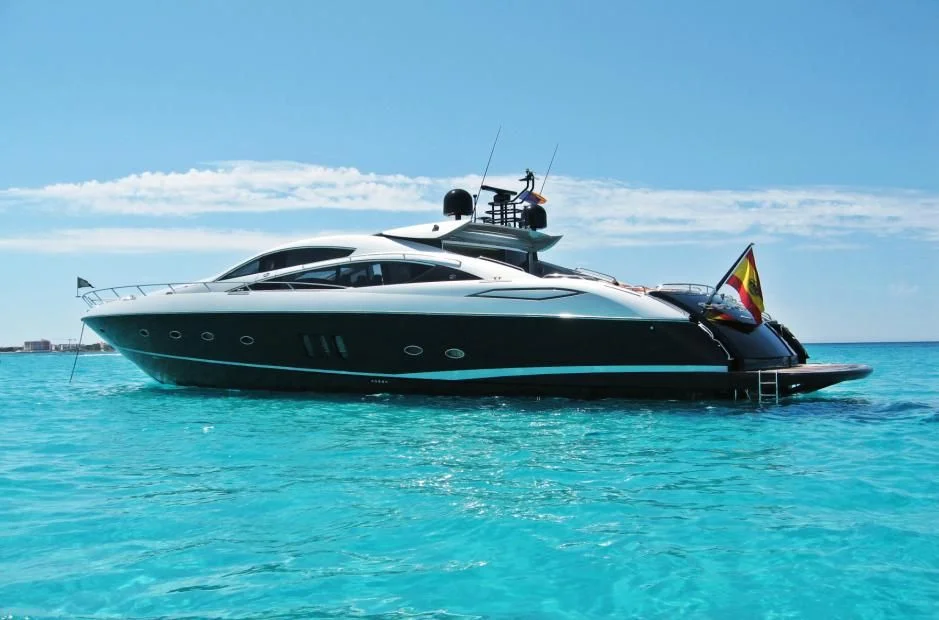 Georgia yacht detail