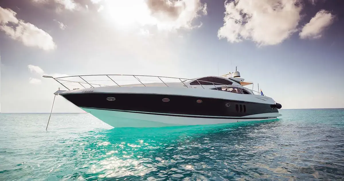 N9 yacht detail